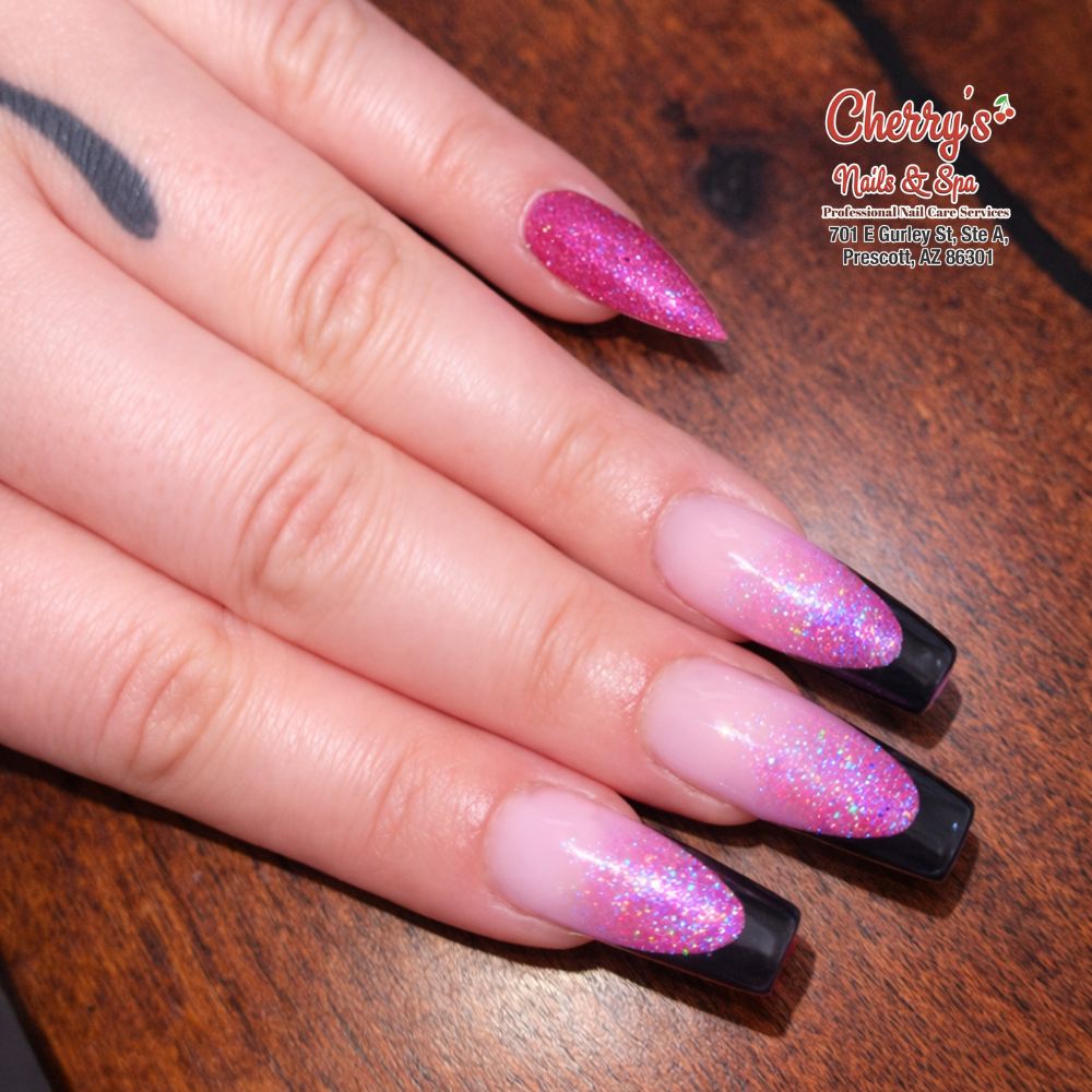 Gilter Nail Design_Pink Nail color